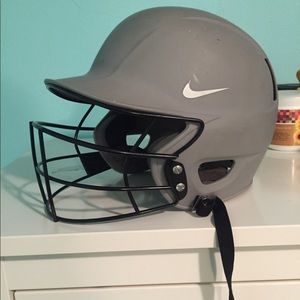 nike softball helmet